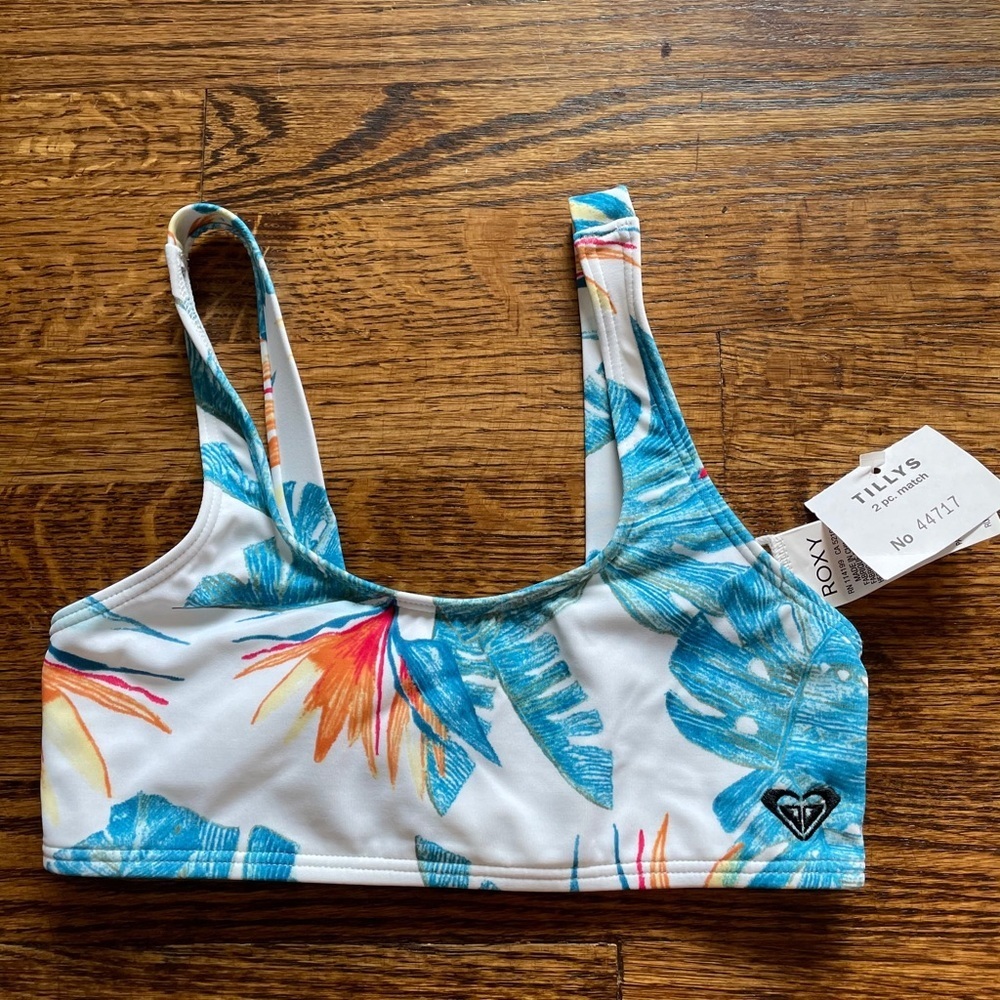 NWT Roxy Bikini Top